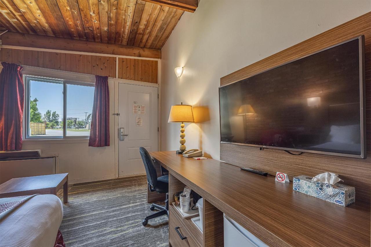 Ramada By Wyndham 1000 Islands Gananoque Ξενοδοχείο Εξωτερικό φωτογραφία