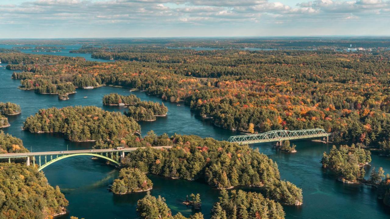 Ramada By Wyndham 1000 Islands Gananoque Ξενοδοχείο Εξωτερικό φωτογραφία
